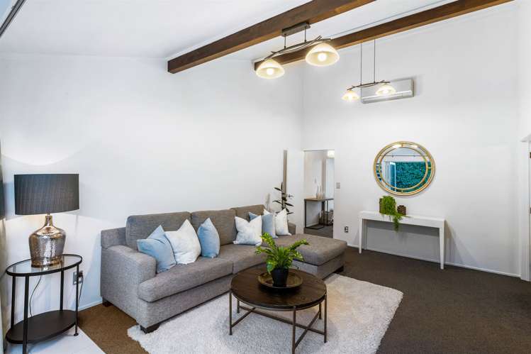 2/40 James Evans Drive Northcote_7