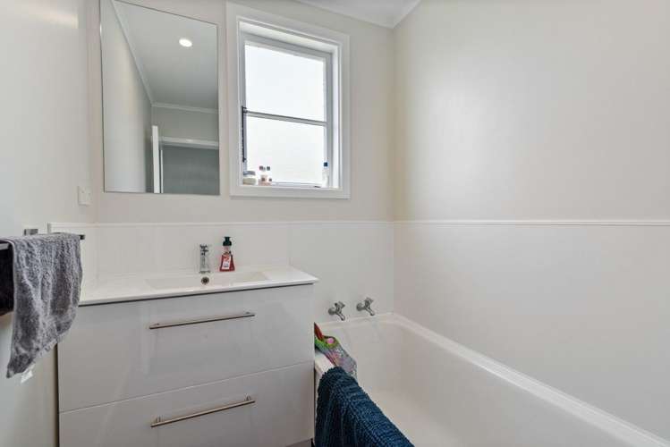 14 Clinkard Avenue Glenholme_12