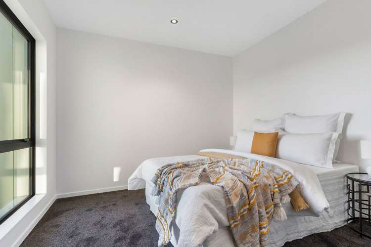 33 karaka village parade Karaka_15