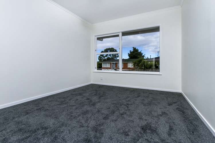 4/11 Evelyn Place Hillcrest_9