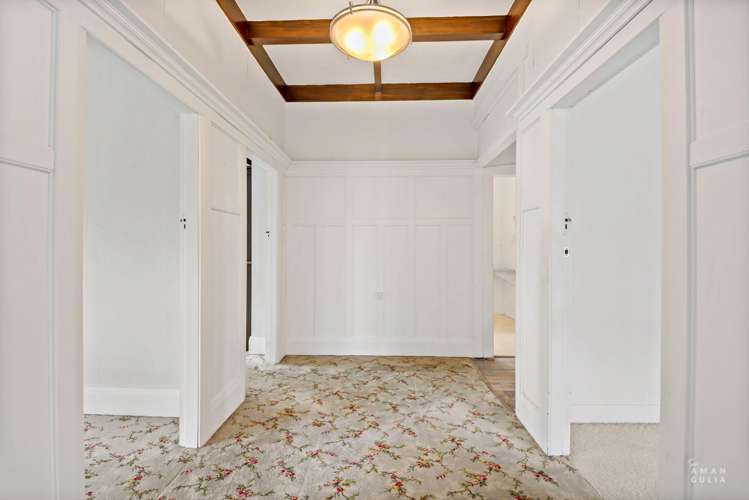 7 Warborough Avenue Epsom_12