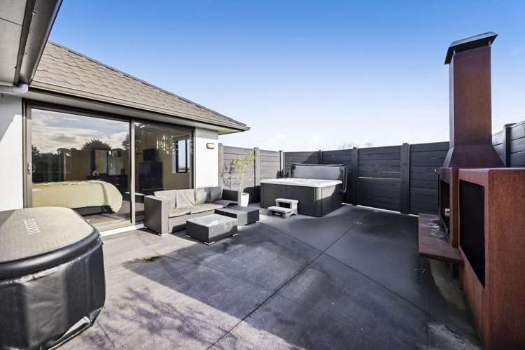 105 Mawhitiwhiti Road Normanby_11