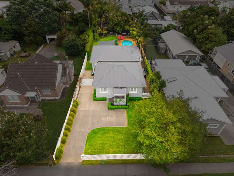 19 Jersey Avenue Mount Albert_22