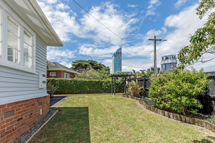 1/35 Huron Street Takapuna_25