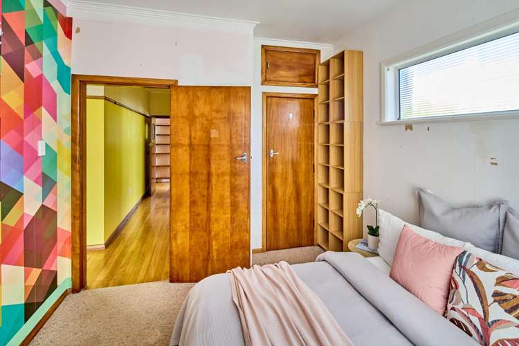 10 Carleton Terrace Tawa_11