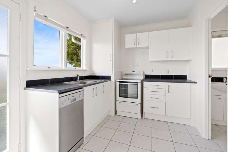4/27 Caulton Street_2