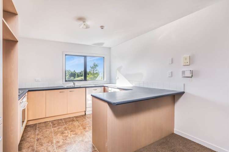 13/241 Hinemoa Street Birkenhead_3