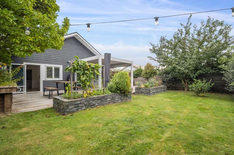 70 Chesham Avenue Waipahihi_1