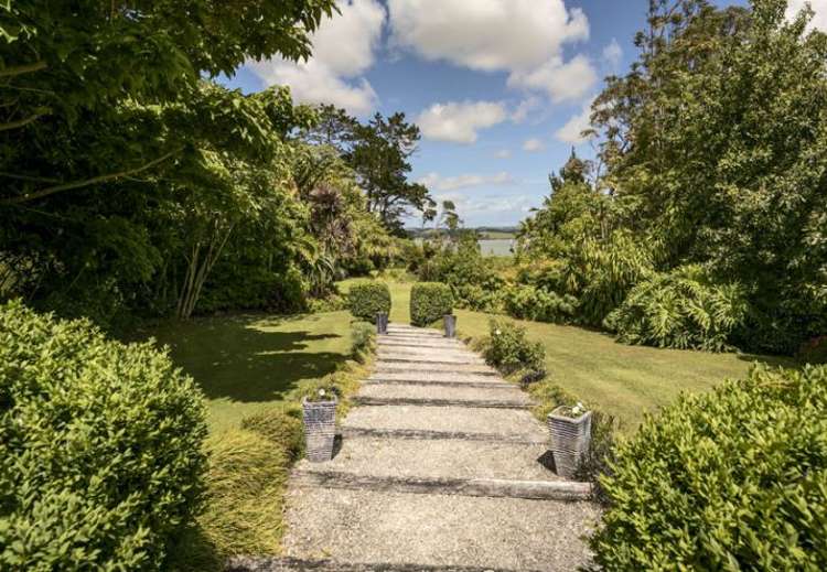 453 Glenbrook Beach Road Glenbrook_22