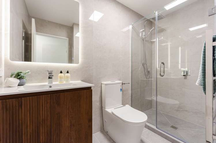 1/114 Don Buck Road Massey_13