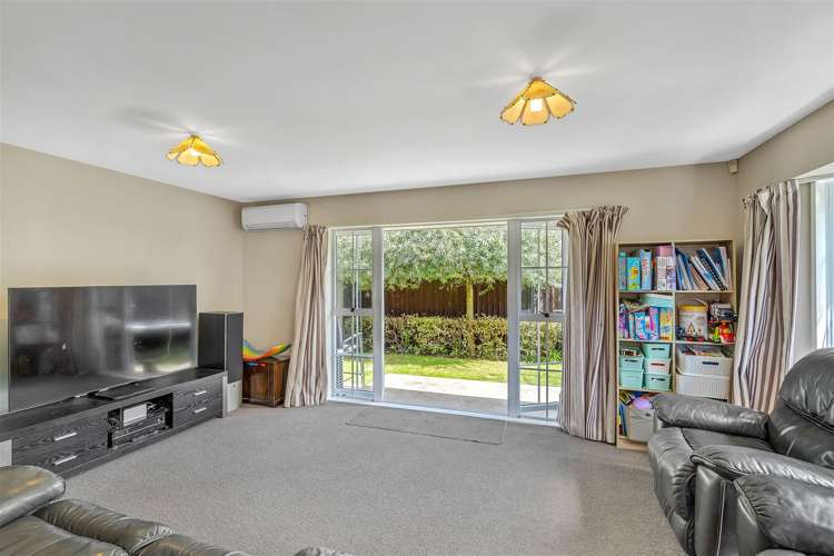 2/141 Withells Road Avonhead_1