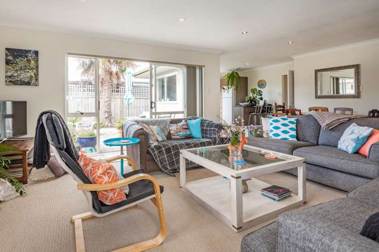 1028 Waipuna Street Mahora_2