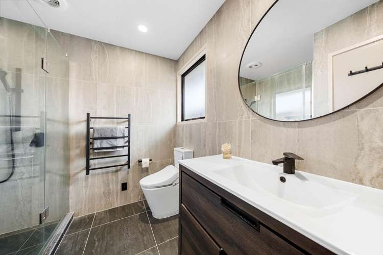 46 Redcastle Drive East Tamaki_16