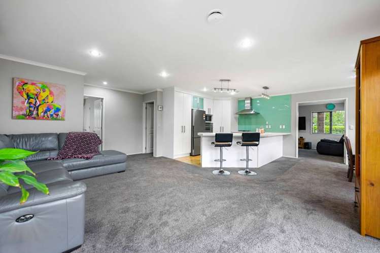 8 Mercury Court Rototuna North_9