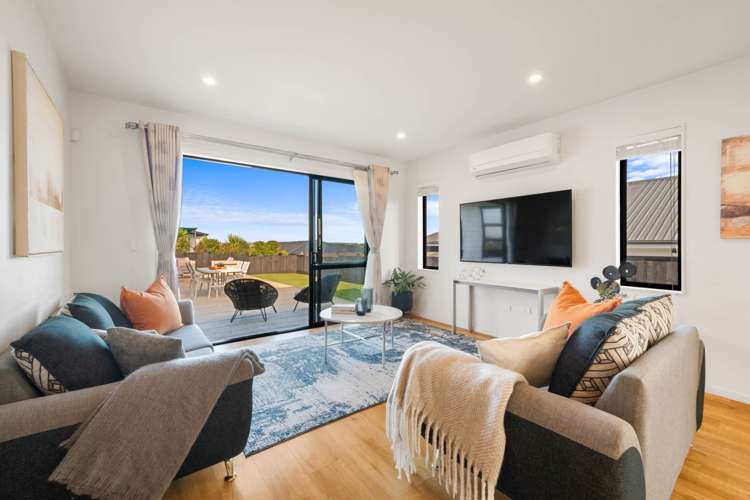 61 Eighth View Avenue Beachlands_10