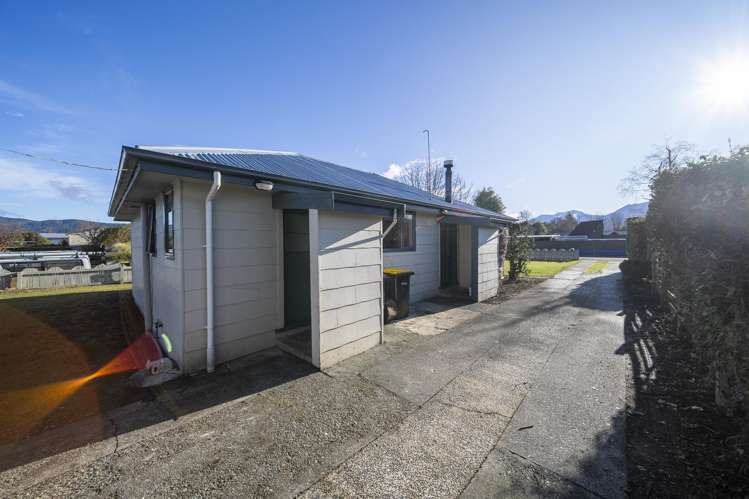 12 Sutherland Street Te Anau_12