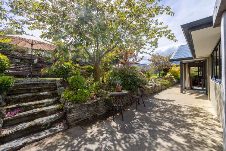 3 Mary Lane Lake Hawea_16