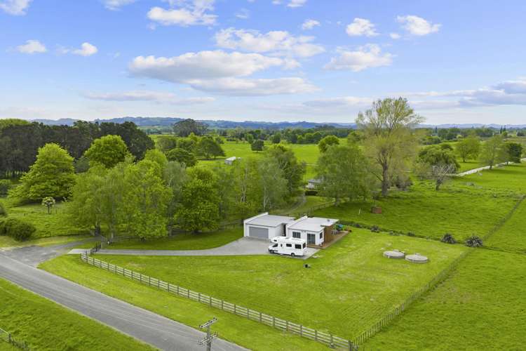 112 Cochrane Road Ngahinapouri_17