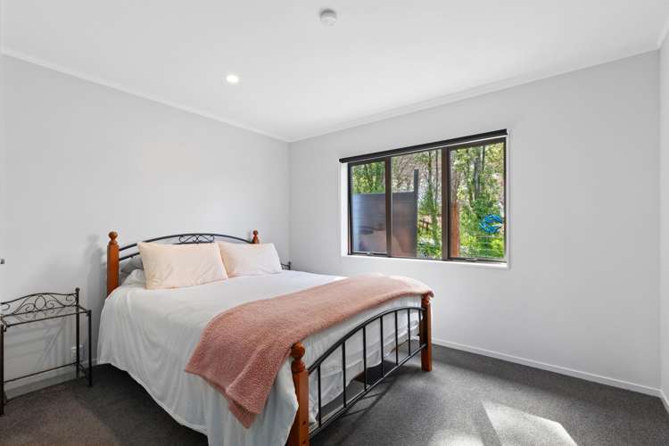 2 Furn Park Lane Tauriko_12