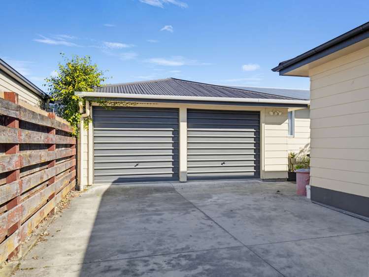 14 Escort Grove Awapuni_17