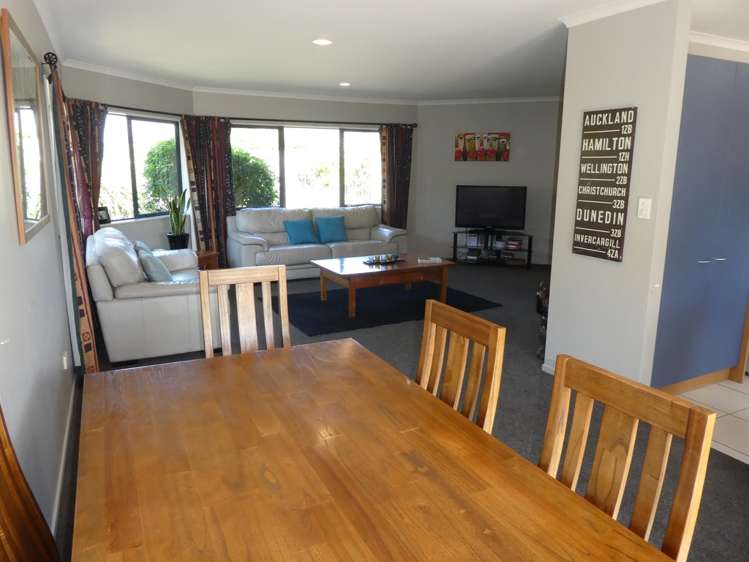 11 John Morel Place Parklands_7