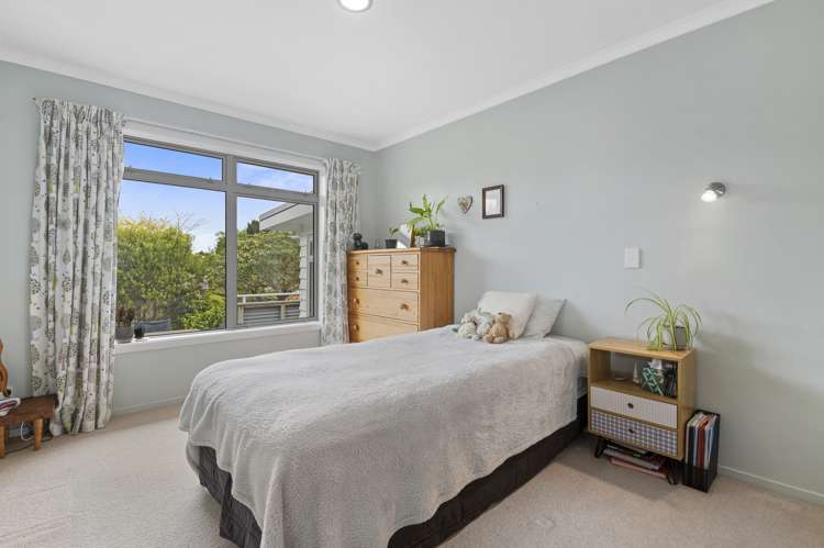 35 Lewis Road Lynmore_14