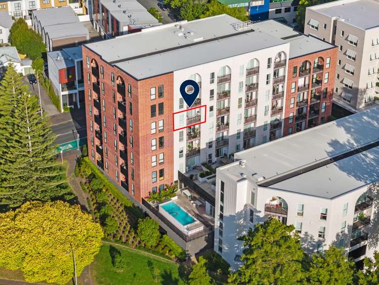 410/1817A Great North Road Avondale_5