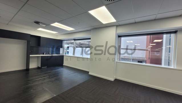 Unit 1/Level 9/120 Albert Street City Centre_3