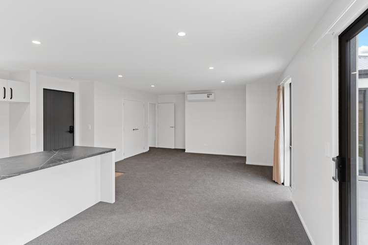 1/205 Wainoni Road Avondale_6