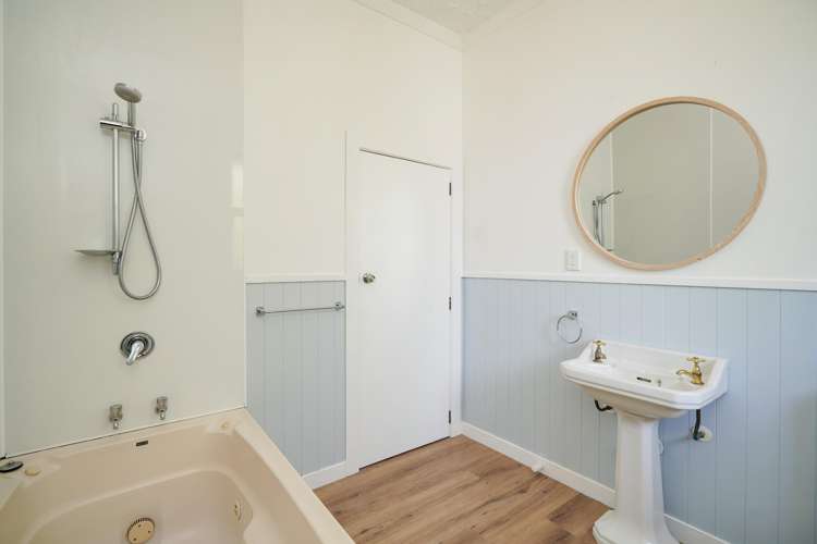 25 Burrows Street Bluff_21