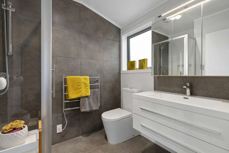 8 Cooper Place Chedworth_13