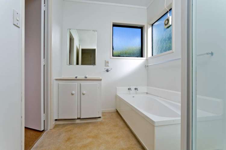 88A Moore Street Hillcrest_15