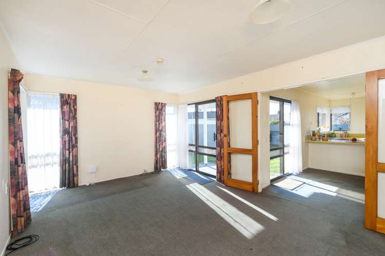 18 Westmere Place Takaro_4