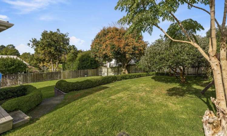 26 Beauchamp Drive 11410_2