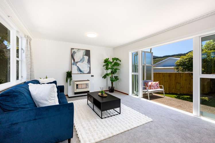 3 Tiwakawaka Grove Heretaunga_9