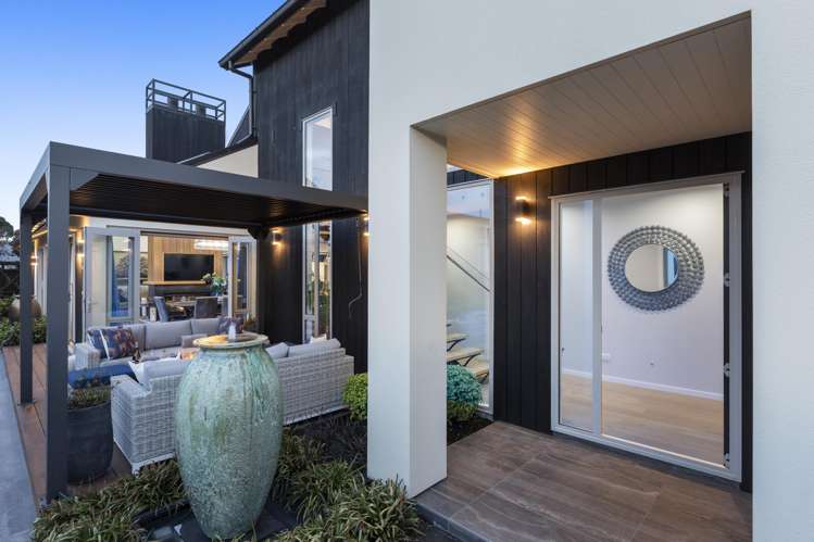 18 Millpond Place Waitikiri_30