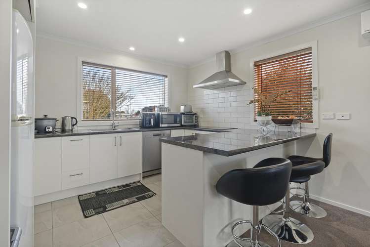 1/75 Campbell Street_3