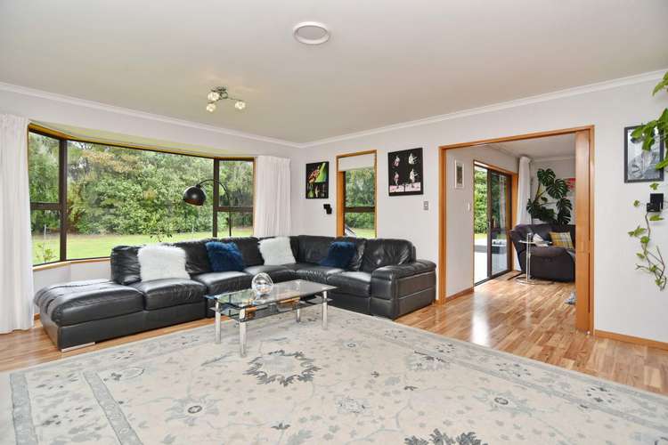 6 Cedar Place Amberley_5