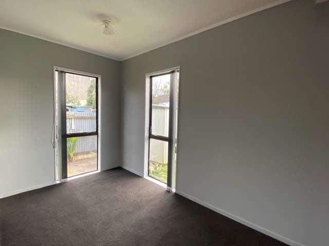 2/190 Te Irirangi Drive Flat Bush_3