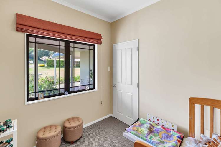 20 Paraekaretu Street Hunterville_21