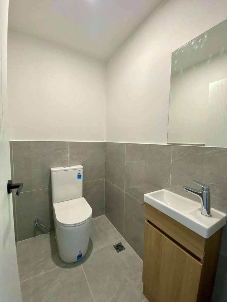 C/208 Archers Road Glenfield_12