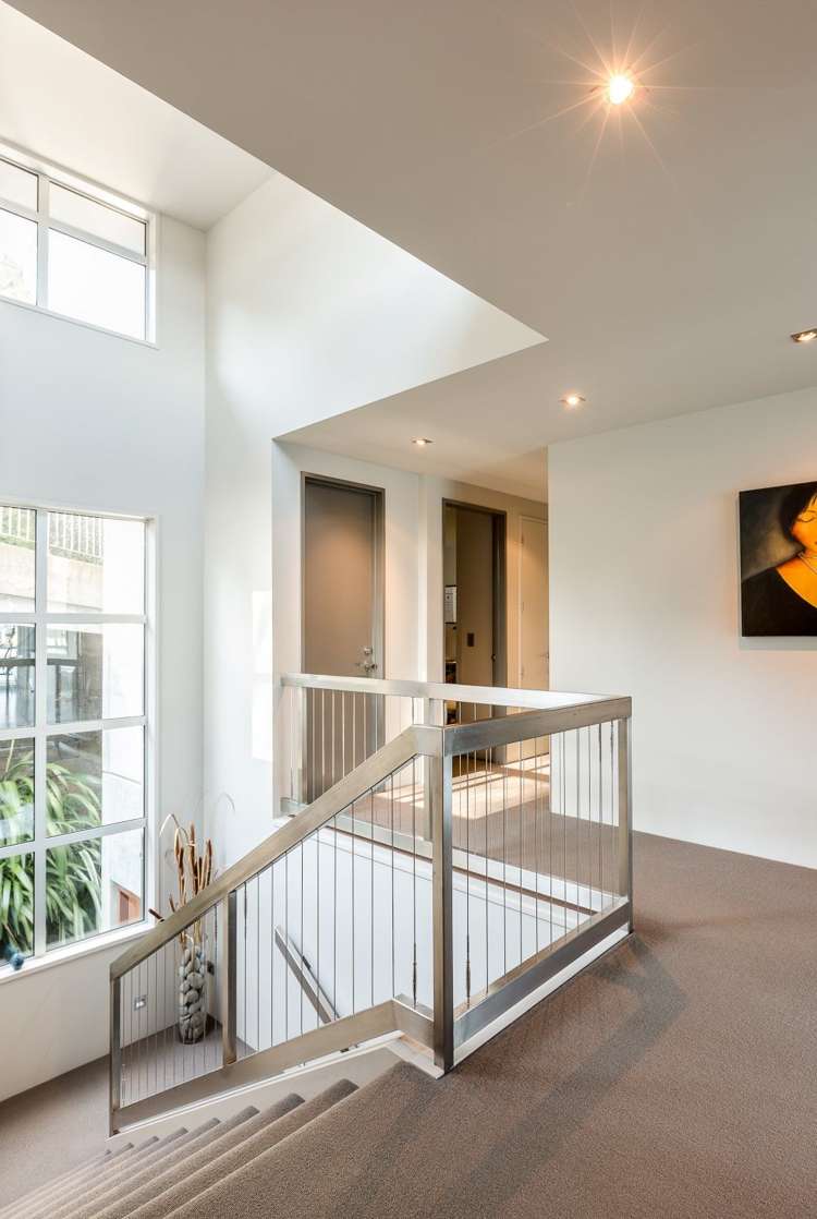 45 Doon Street Vauxhall_13