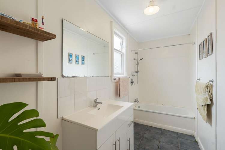 31 Adams Street Waihi_9