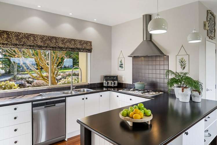 461E Minden Road Minden_11