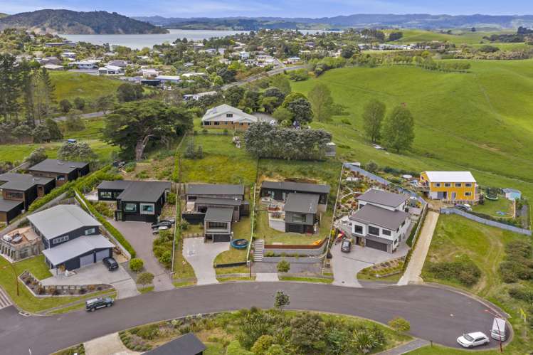 38 Robertson Street Raglan_35