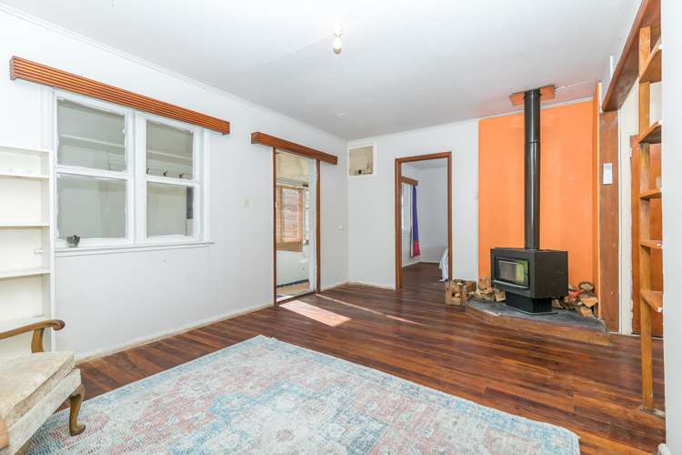 1215 Pouewe Street Kawhia_6