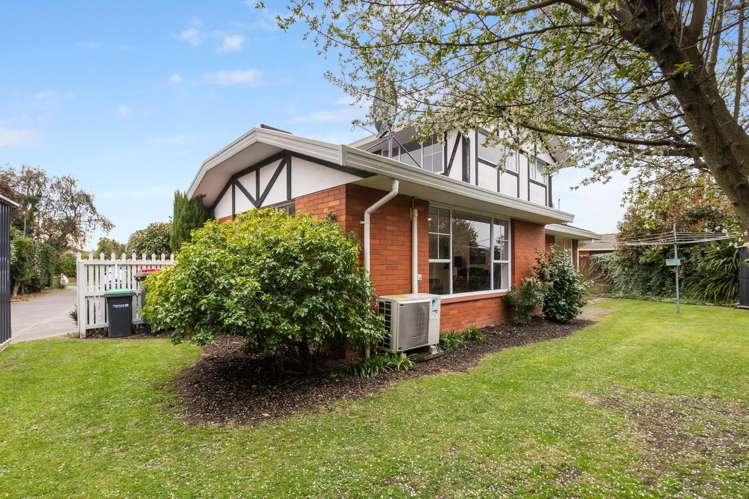 2/23 Montclare Avenue Ilam_14