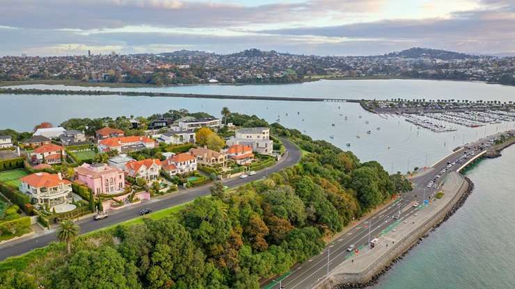 80 and 82 Paritai Drive, in Orakei, Auckland, have a combined RV of over $26m. They can be bought together or separately. Photo / Supplied