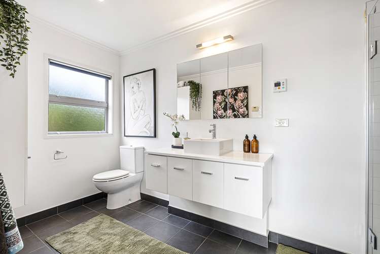 6 Regent Street Devonport_16