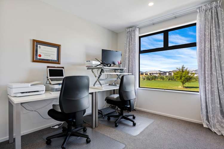 7 Jove Drive Pegasus_9